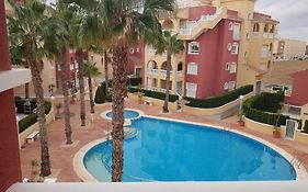 Spacious 3 Bedroom 2 Bathroom Apartment - Puerto Marina Complex